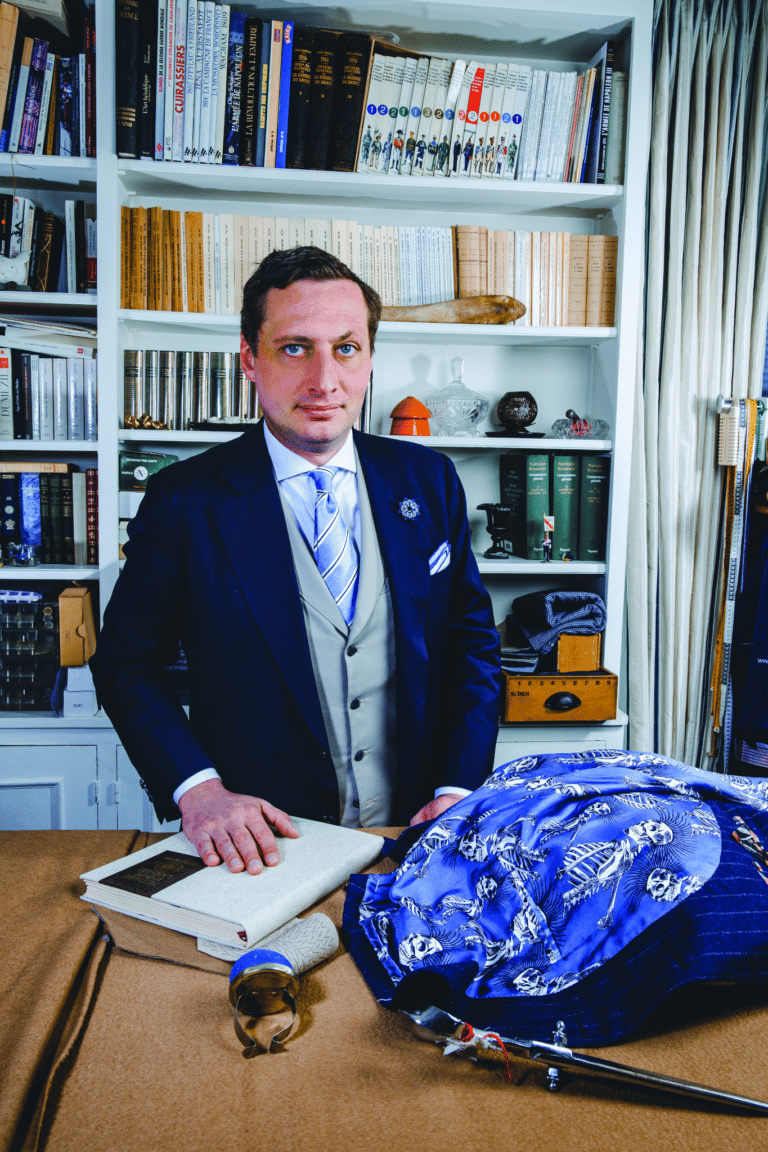 Benoît Aguelon : la vérité est tailleur <img class='plus-nav-icon-menu icon-img' src='https://lincorrect.org/wp-content/uploads/2020/07/logo-article-small.png' style='height:20px;'>