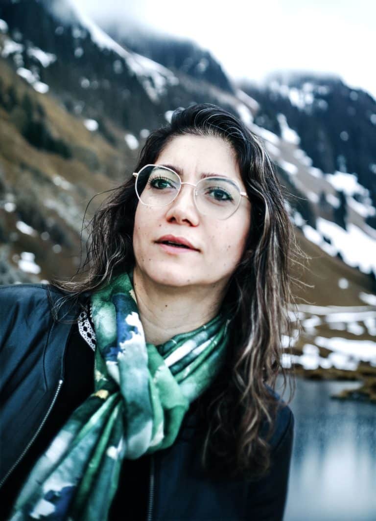 Azadeh Alemi : Celle qui est libre