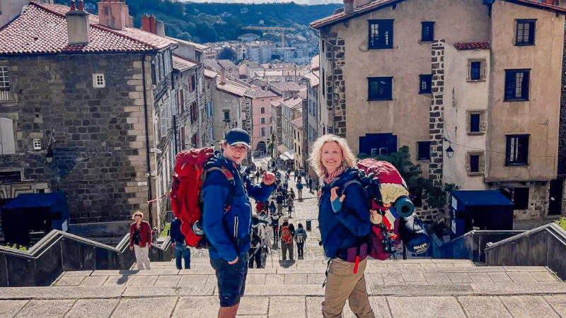 « Compostelle » : sur les chemins de la foi - L'Incorrect