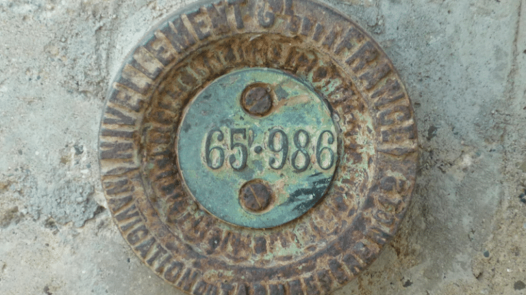 Le nivellement général de la France est-il de droite ?