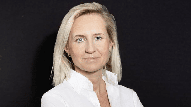 Diane de Bourguesdon… sort la sulfateuse