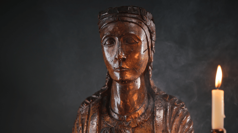 Sedes Sapientiae, le trône de chair