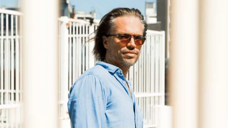 Thibault de Montaigu : « Tous les romanciers moyens vont être balayés par l’IA »