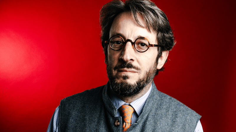 Nicolas d’Estienne d’Orves : « Les séries intelligentes créent des personnages, pas des histoires »